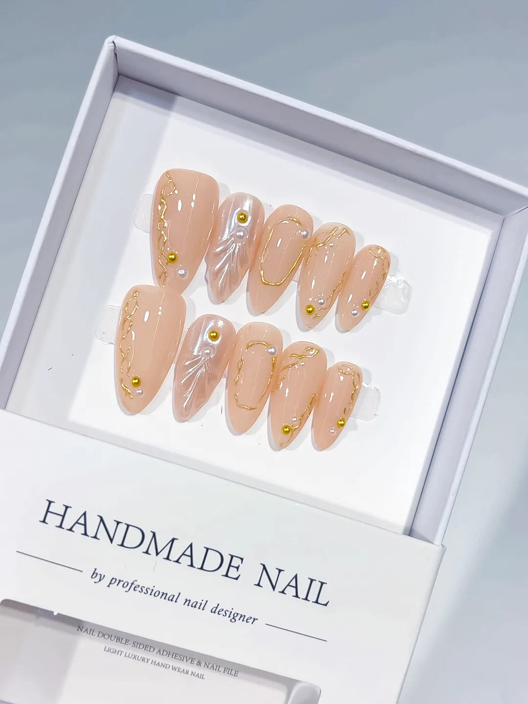 Nude Gold Silver Abstract Pearl Gold Line Gold Stud press on nails