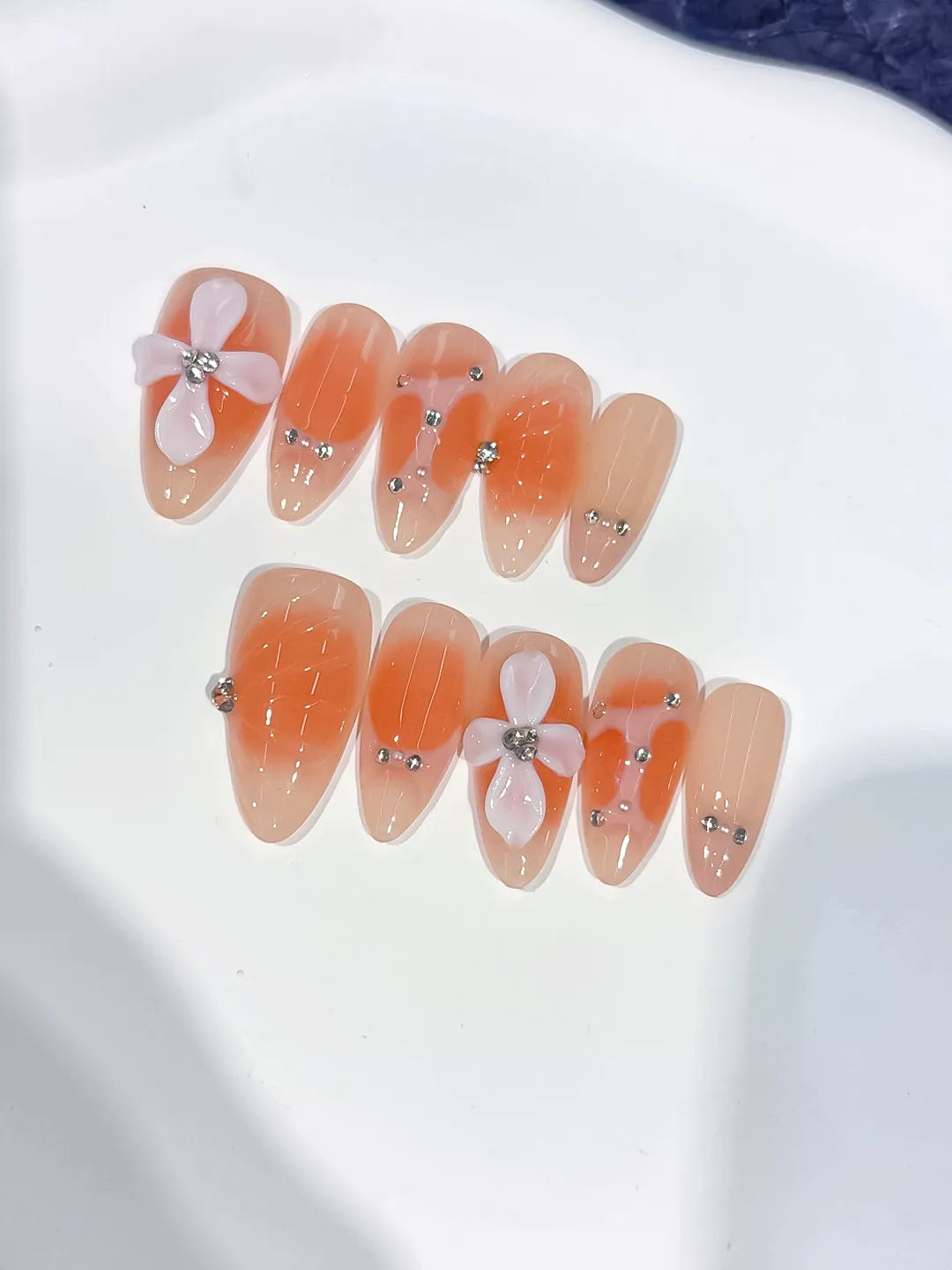Nude White Silver Ombre Flower Rhinestone press on nails detail view