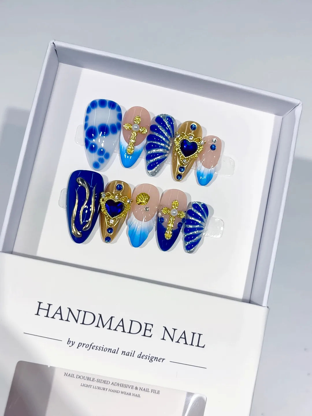 Nude Blue Gold Abstract Heart Shell Metallic Charm press on nails