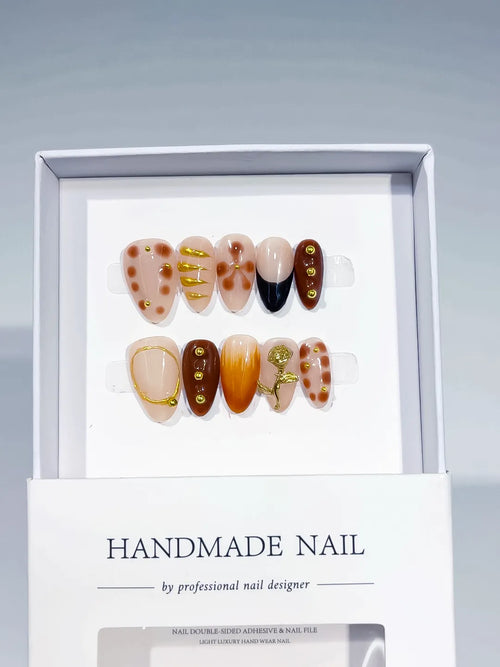 Nude Brown Gold Abstract Gold Line Gold Stud Floral press on nails full set view
