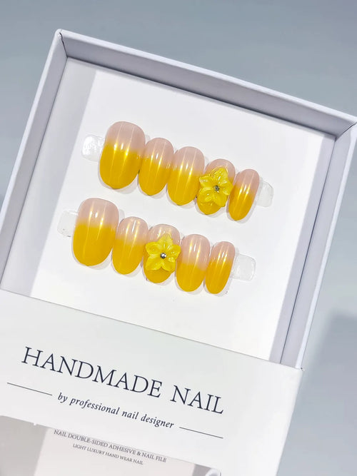 Nude Yellow Ombre Flower press on nails