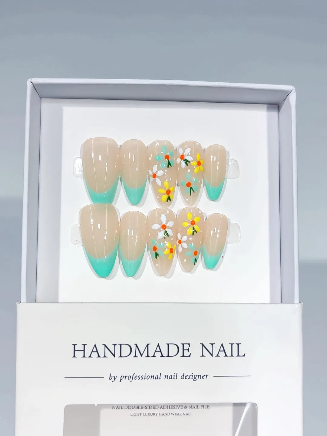 Nude Green Multicolor French tip Daisy press on nails full set view