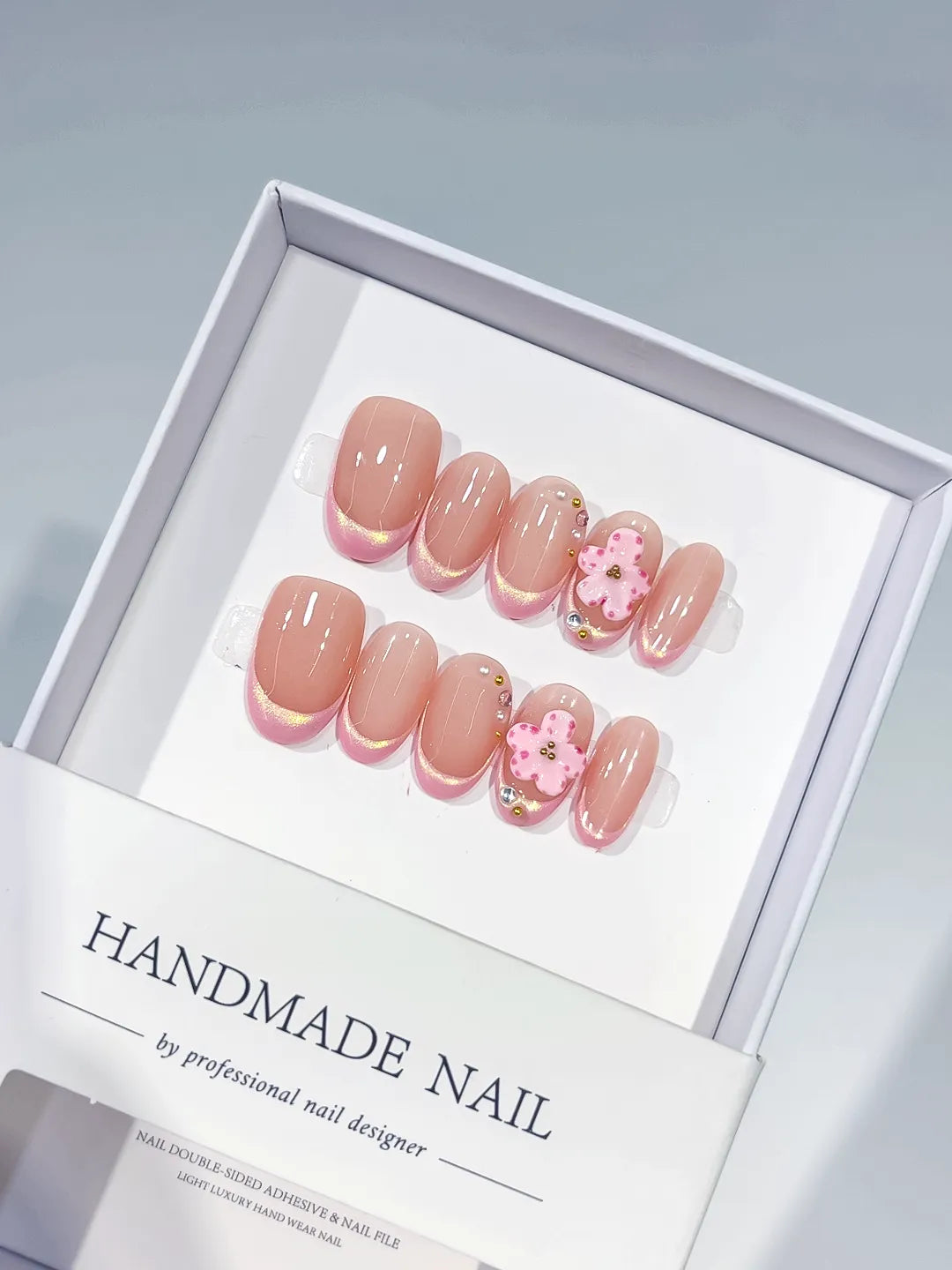 Nude Pink Gold French tip Heart Rhinestone press on nails