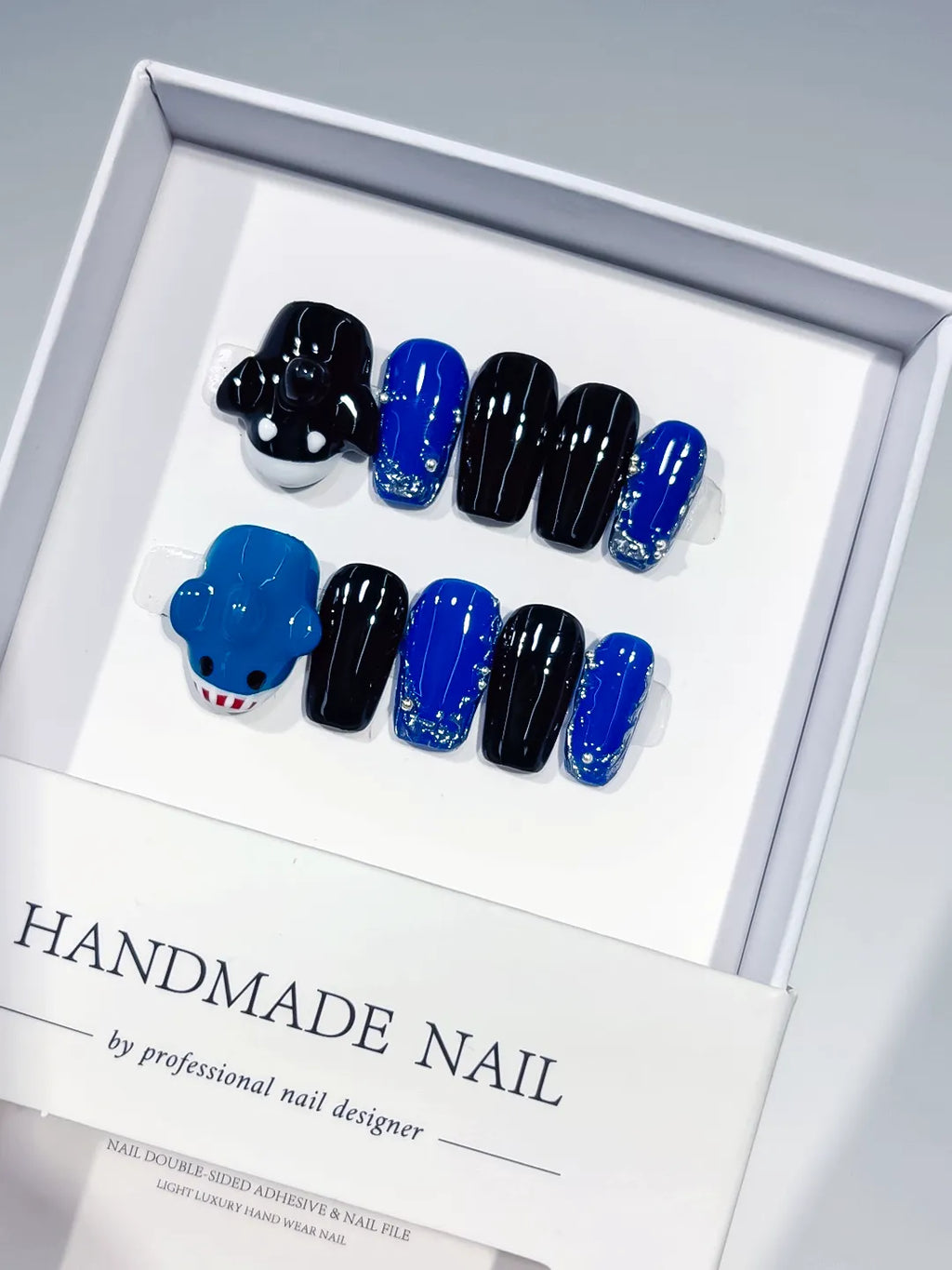 Black Blue Solid color Bear Glitter press on nails