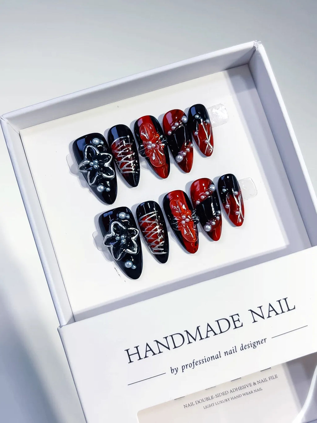 Black Red Silver Abstract Star Lace Pearl press on nails full set view