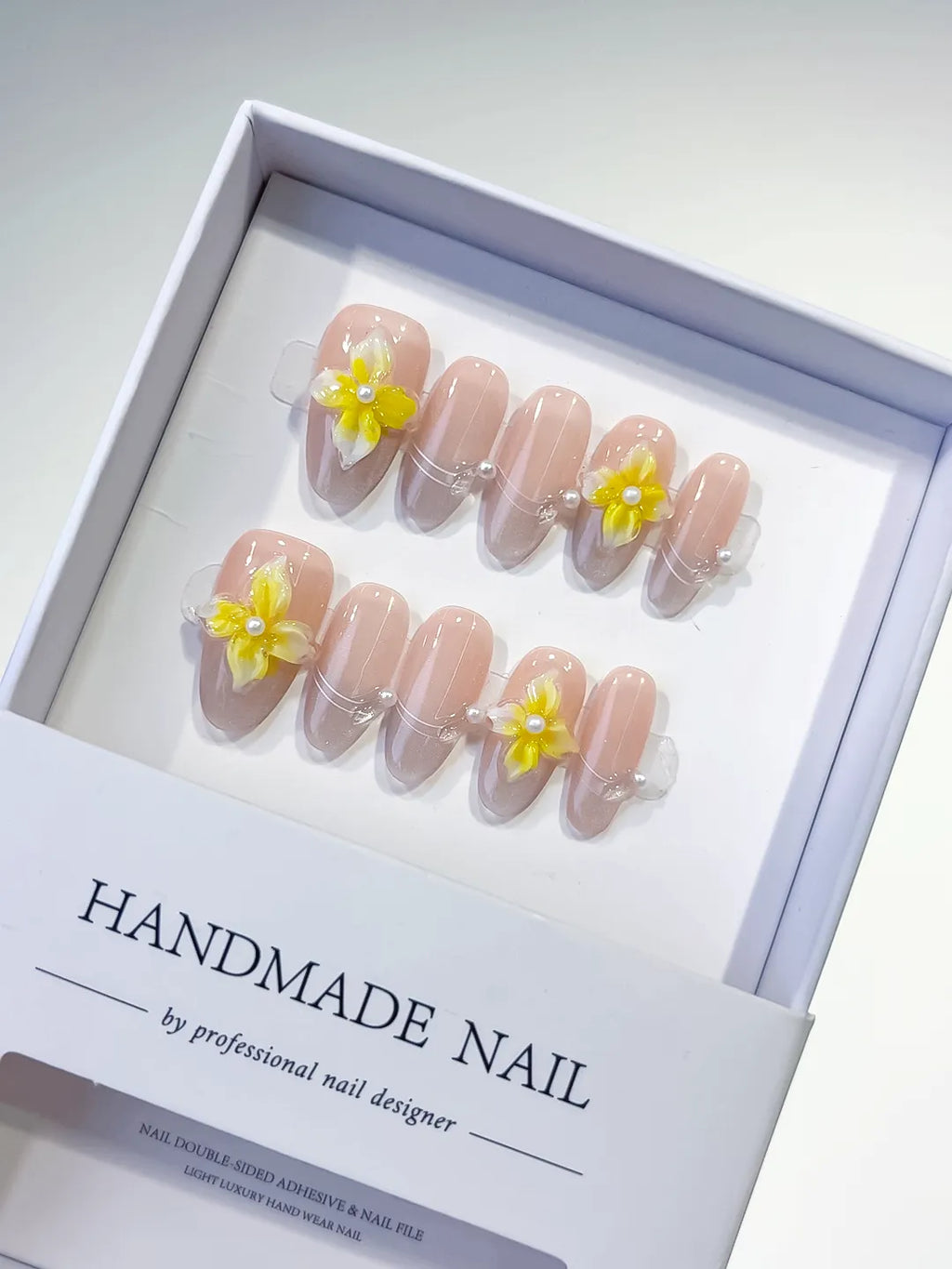 Nude Yellow Solid color Flower Pearl Line press on nails
