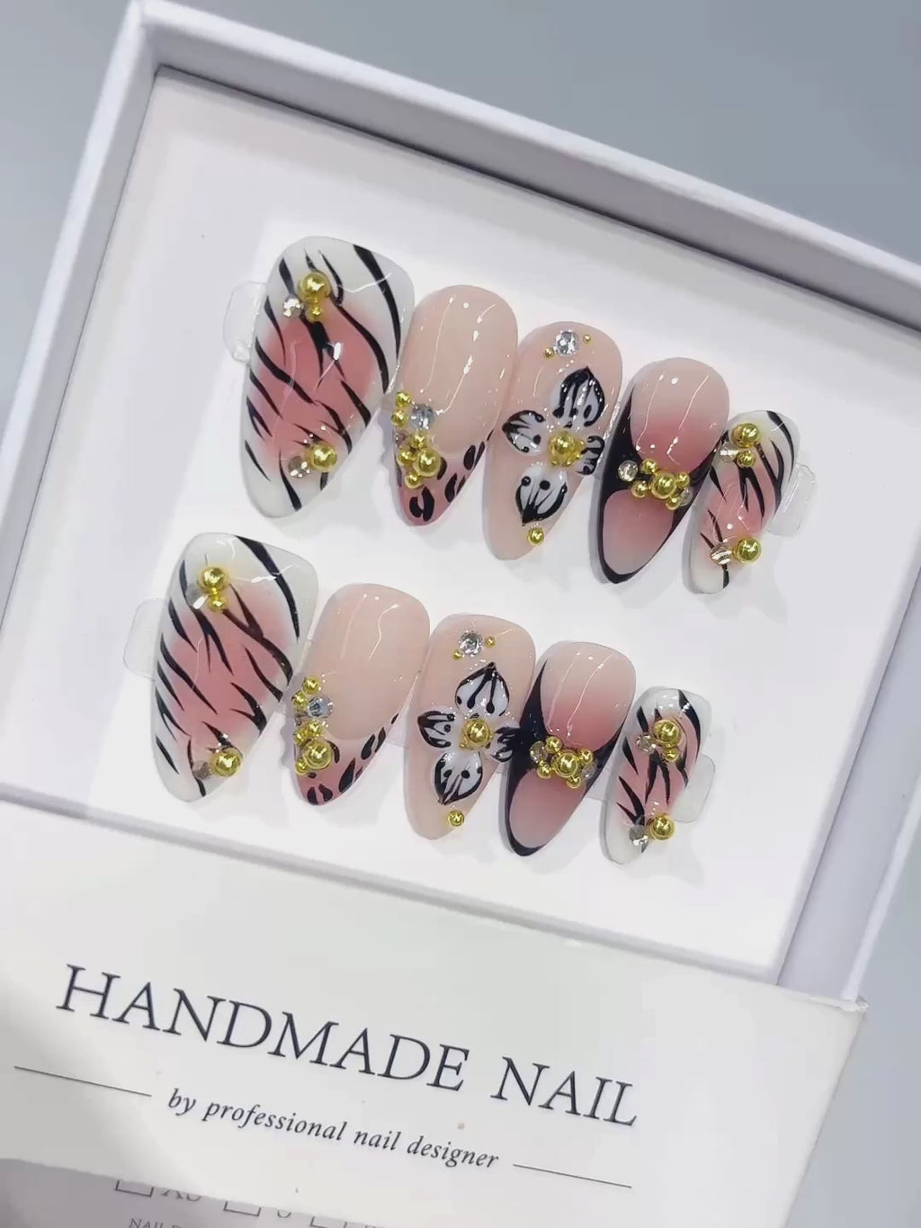 D668 - Medium Nude Black Almond Abstract Line 3D Flowers - product video 1