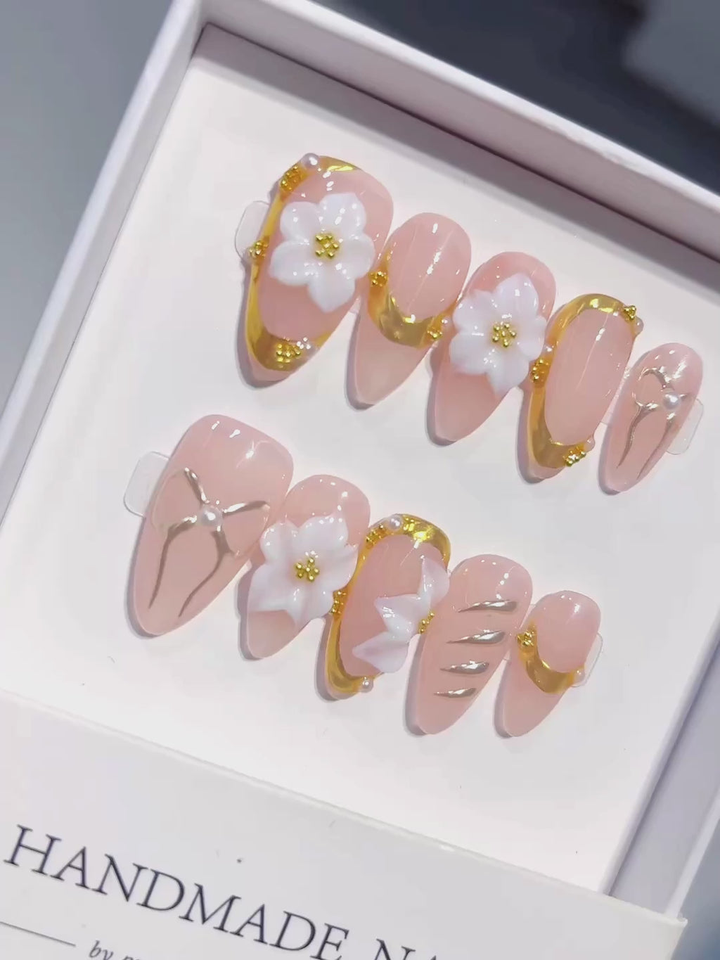 D646 - Medium Champagne Nude Almond Chrome Daisy Pearls - product video 1
