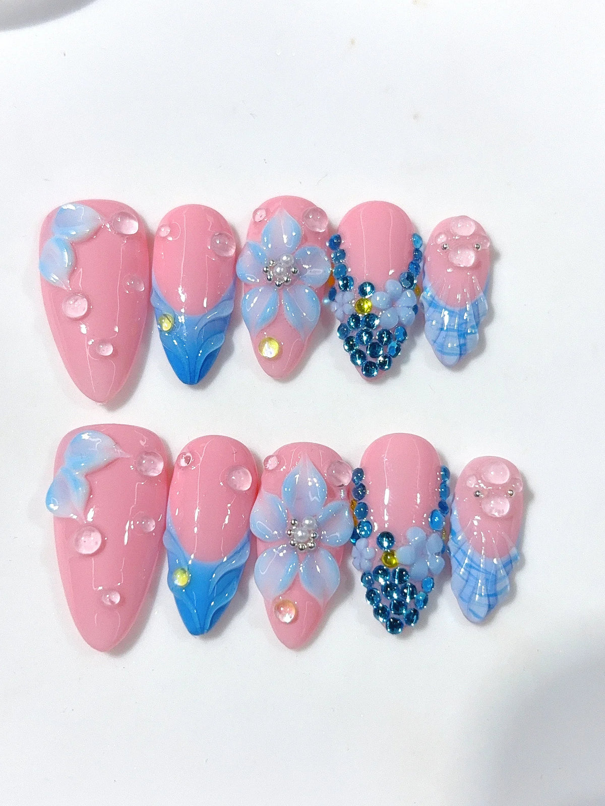 D672 - Medium Pink Blue Almond French Tip 3D Flower Rhinestones - view 7