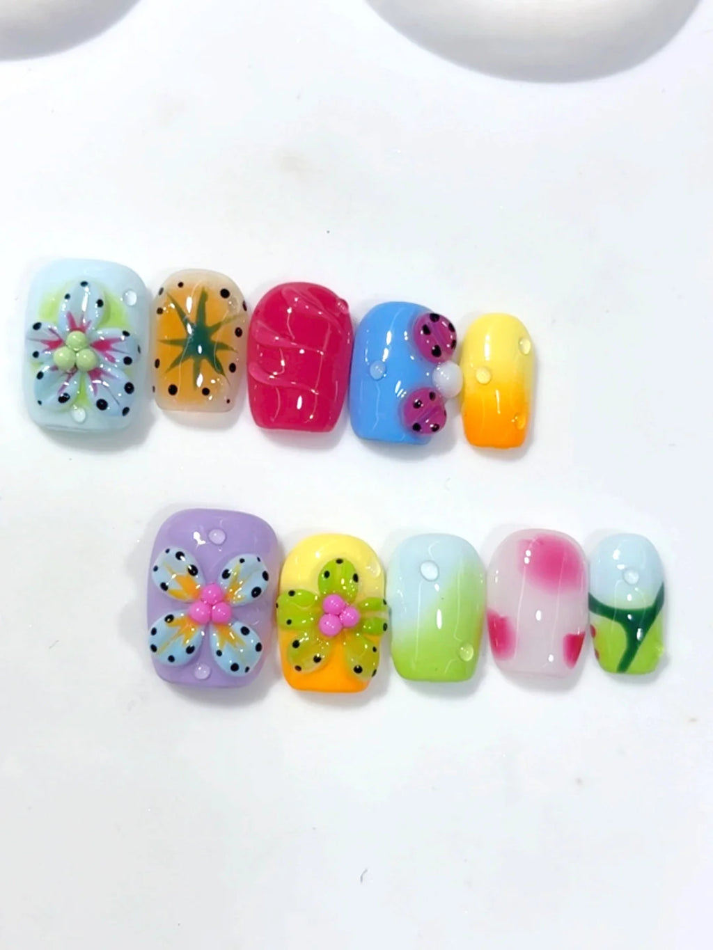 K056 - Short Multicolor Squoval Aura 3D Flowers - view 6