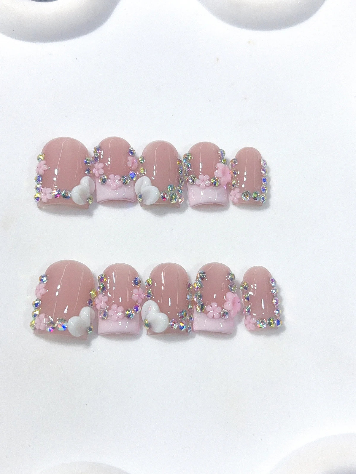 L320 - Short Nude Pink Duck French Tip Hearts Rhinestones - view 7