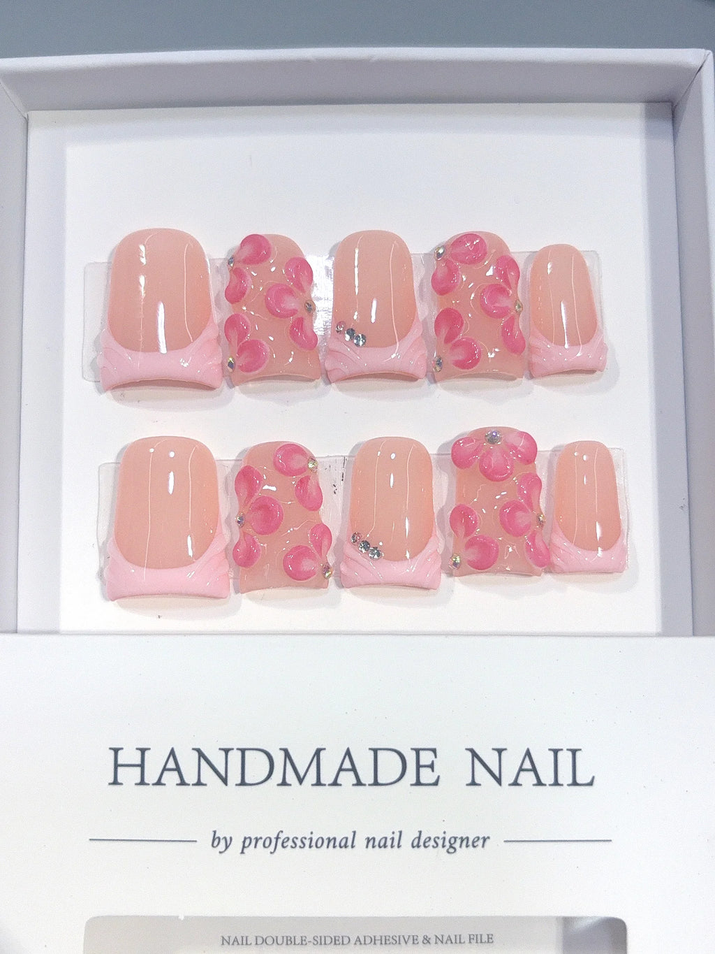 L323 - Short Nude Pink Duck French Tip 3D Swirls - view 2