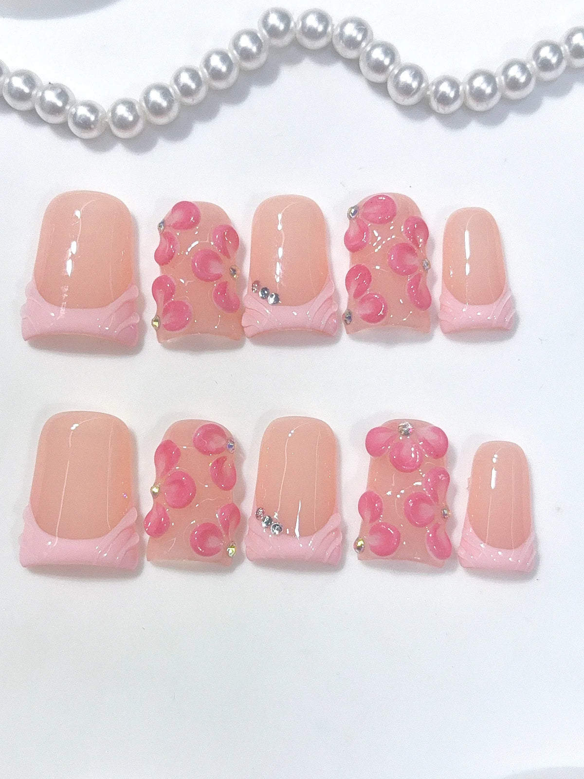 L323 - Short Nude Pink Duck French Tip 3D Swirls - view 4